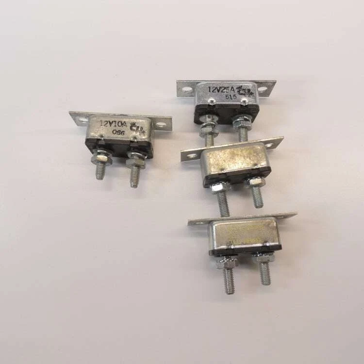 Disyuntor automático Cole Hersee 30055-10 30055-25 12V 10A x1 25A x3 - LOTE DE 4 Foto 1 de 4