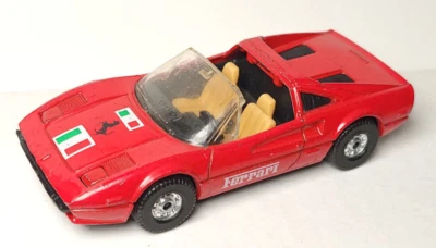 Corgi loose Ferrari 308 GTS red 1/43 - Image 1 of 4