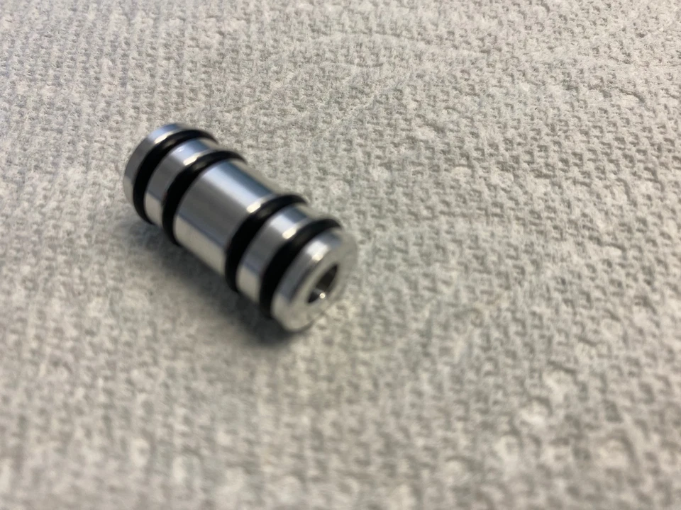 Mikuni VM29 Smoothbore Carb Fuel Rail  KZ1000 KZ900, Z1, Suz GS - Image 1 of 1