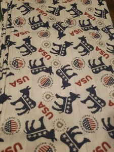 1/2 Yard Stoff Abstimmung demokratisch USA 100 % Baumwolle Quilten Masken Esel  - Bild 1 von 3