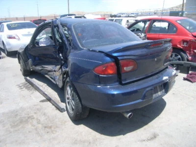 Used Front Right Door Window Regulator Front fits: 2002 Chevrolet Cavalier manua - Image 1 of 4