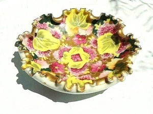 RUFFLED PORCELAIN BOWL FUCSHIA, GREEN, YELLOW, 24K GOLD BACKGROUND & TRIM  - Bild 1 von 12