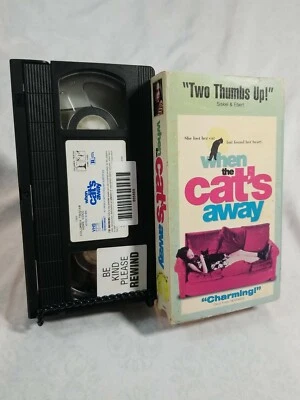 WHEN THE CAT’S AWAY (1997; Cedric Klapisch, French with English subtitles) [VHS] - Image 1 of 3