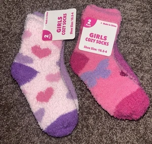 Lot Of 4 New Pair Of Girls Cozy Socks For Shoe Size 10.5-4 - Picture 1 of 2