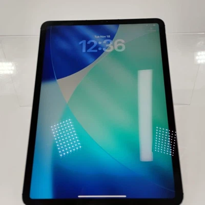 Broken Unlocked Apple iPad Pro 11" 3rd Gen 128GB 26.0.1 MHMT3LL/A Dead Pixels - Image 1 of 4