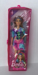 BARBIE doll FASHIONISTA 159 Blonde FEMME FIERCE Dress Shoes GRB51 Mattel 2020 - Picture 1 of 6