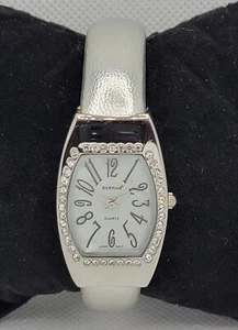 Ladies Avenue Trendy Rectangle Paved Silver Tone Cuff Bracelet Analog Watch J4 - Picture 1 of 8