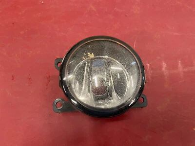 2005 2006 2007 2008 Jaguar S Type Front Bumper Fog Light - Image 1 of 4