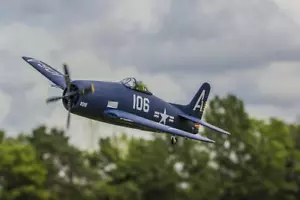 Freewing Flightline F8F-1 Bearcat EPO 1200mm PNP V2 Warbird Brushless LiPo - Bild 1 von 9