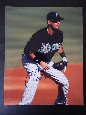 Fotografia autografada de Jorge Cantu 8" X 10"  - Imagem 1 de 2