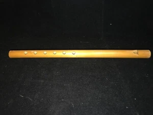 Flauto in legno souvenir intagliato a mano - Foto 1 di 3