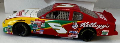 1:24 Stock Car Action Diecast Terry Labonte #5 Kellogg's '00 Monte Carlo LE MIB - Image 1 of 4