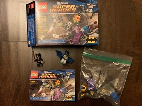 LEGO DC Superheroes Catwoman Catcycle City Chase 6858 Used Excellent Condition