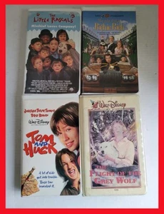VHS Lot Little Rascals Richie Rich Tom & Huck Flight Of The Grey Wolf 4 Tapes - Picture 1 of 2