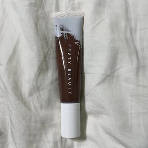 Fenty Beauty by Rihanna Pro Filt'R feuchtigkeitsspendende Longwear Foundation 480 - Bild 1 von 7