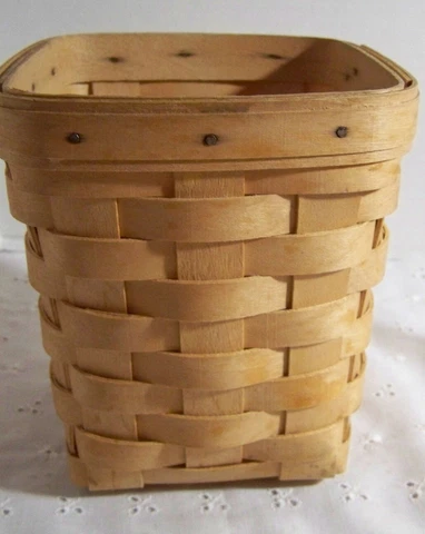 Vintage Longaberger Small Spoon Basket 6"X 6" X 4" basket only Cover