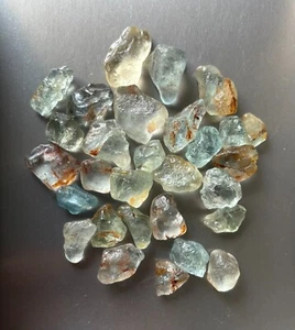 Lot 232.80 cts Natural Aquamarine Rough - Picture 1 of 5