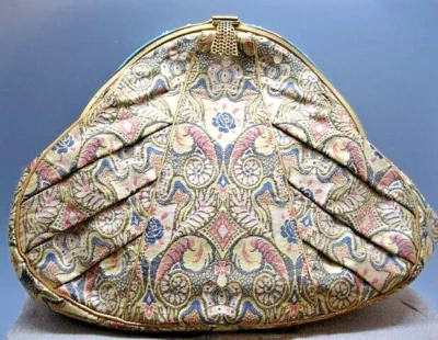 Bolso sin asas de noche de tela estilo tapiz vintage Roger Van S cadena superior de metal con cuentas Foto 1 de 4