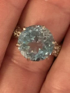 6.5ct Sky Blue Topaz w .25ctw White Topaz Rhodium Over SS Ring Sz 8 - Picture 1 of 9