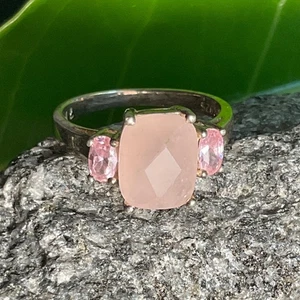 VTG Ring Size 7 Avon Sterling Silver Rose Quartz Pink CZ Rhinestone 925 Jewelry - Picture 1 of 14