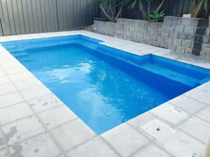 FRANKS FIBREGLASS POOLS - Pools / Swimming Pools 7.2 x 3.4 mtr Tranquility - Picture 1 of 13