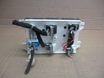 14 15 Dodge Journey Interior Cabin Body Control Module Fuse Box Panel 68226576 Foto 1 de 3