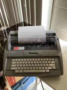 BROTHER SX-4000 TRAGBARE ELEKTRONISCHE SCHREIBMASCHINE GETESTET FUNKTIONIERT - Bild 1 von 12