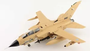 Hobby Master HA6716 1/72 Tornado GR.1 RAF “Debbie” ZD790/ D31 SQN Gulf War - Picture 1 of 7