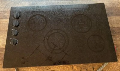 Thermador 4 Burner Radiant Electric Cooktop Smooth Glass CH36/01 TESTED WORKING - Image 1 of 4