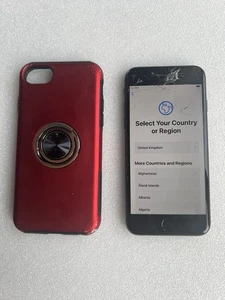 Apple iPhone 8 64GB, cracked screen, fully working, 100% battery health - Picture 1 of 10