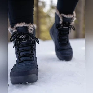 Columbia Women's Minx™ Shorty IV Boot - Black, Elk Columbia Sz 9 Mountain Winter - Picture 1 of 9