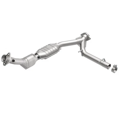 For Lincoln Navigator Magnaflow 49-State Direct-Fit Catalytic Converter GAP - Image 1 of 4
