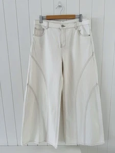 Cue Wide Leg Jeans Size 14 Off White Cream Denim Pockets Contrast Stitching - Picture 1 of 21