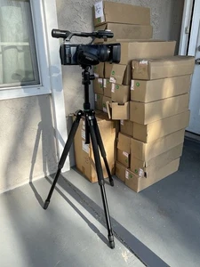 Hikvision DS-2907ZJ Tripod high-quality aluminum alloy Supports up to 66lb - Picture 1 of 12