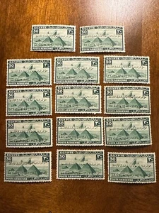 EGYPT 1946 - 30mils AIRMAIL PYRAMIDS CAIRO OVERPRINT - Picture 1 of 3
