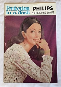 Perfection in a Flash, Philips Photographic Lamps Booklet - Picture 1 of 1