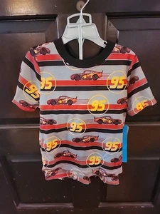 Disney Lightning McQueen T Shirt & Shorts  Boys Size 4 - Picture 1 of 4