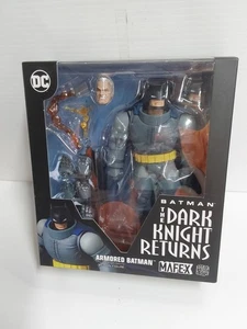 DC MAFEX Medicom No.146 Armored Batman Figure TDKR Dark Knight MIB New US Seller - Picture 1 of 6