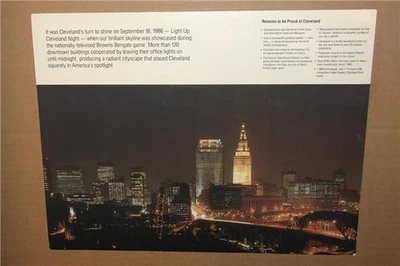 Tarjeta postal 1986 Browns Bengals fútbol americano iluminada Cleveland Night Downtown Skyline Foto 1 de 2