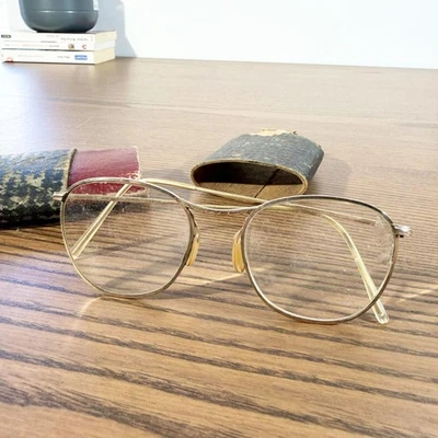 Lunettes anciennes dorées avec étui Signé Tivoli – Monture vintage circa 1940 - Photo 1/4