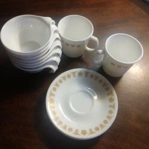 LOT 14 pieces~Corelle Golden Gold Butterfly Hook Handle Coffee Cups~Saucers~Mugs - Picture 1 of 11