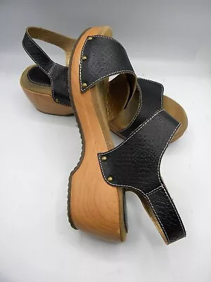 Spring Step D-NANI Black Snake Print Leather Ankle Strap Sandals Sz EU 40 US 9 9 - Image 1 of 4