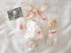 Hasbro CWC Takara Blythe doll White Magic "Night" (OUTFIT ONLY) - Picture 1 of 7