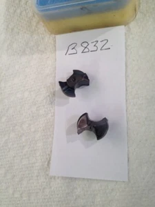 2 NEW INGERSOLL CHAM DRILL CARBIDE INSERTS. .625"  YBB1590R01. GR: IN2005 (B832) - Picture 1 of 1