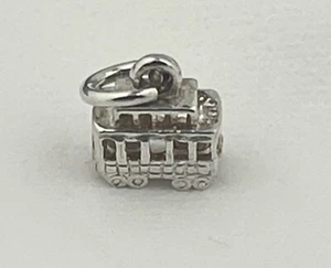San Francisco Silver Cable Car Charm - Picture 1 of 2