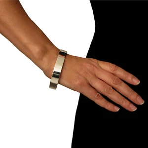 Brazalete de plata de ley 925 pulido sólido Reino Unido sello ancho ovalado - Imagen 1 de 6
