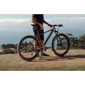 Schwinn 19 inch Mountain Bike - Black - Picture 1 of 5