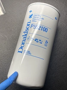DONALDSON P552100 LUBE FILTER, SPIN-ON, FULL FLOW - Picture 1 of 13