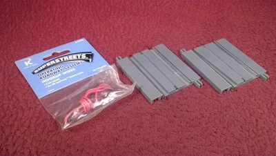 K-LINE SUPERSTREETS - 2 SHORT SECTIONS & HOOK-UP WIRE - Image 1 of 4