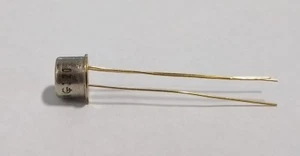 GI 2N445A VINTAGE POWER TRANSISTOR OLD GOLD - Picture 1 of 2